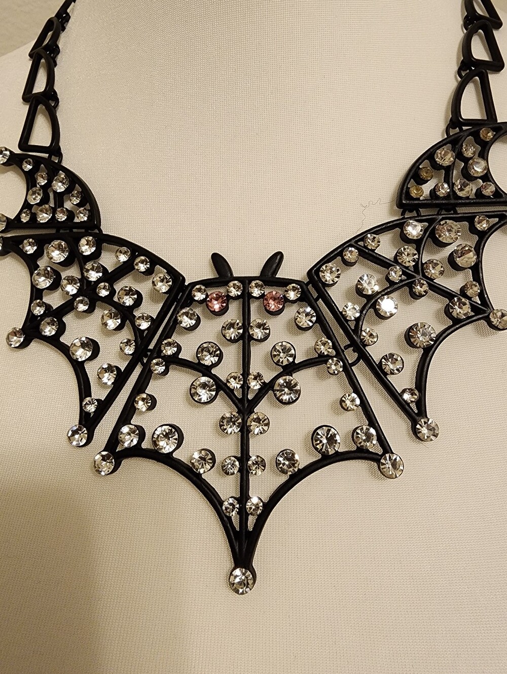 Betsey Johnson Black Rhinestone Bat Statement Bib Necklace NWT - Picture 2 of 10